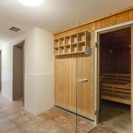 Duenenschloss 2-11 Lejlighed *